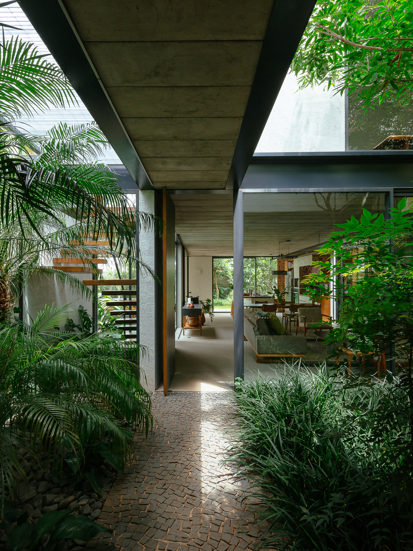 Featured image for “House Cobogó in São Carlos, Brazil”